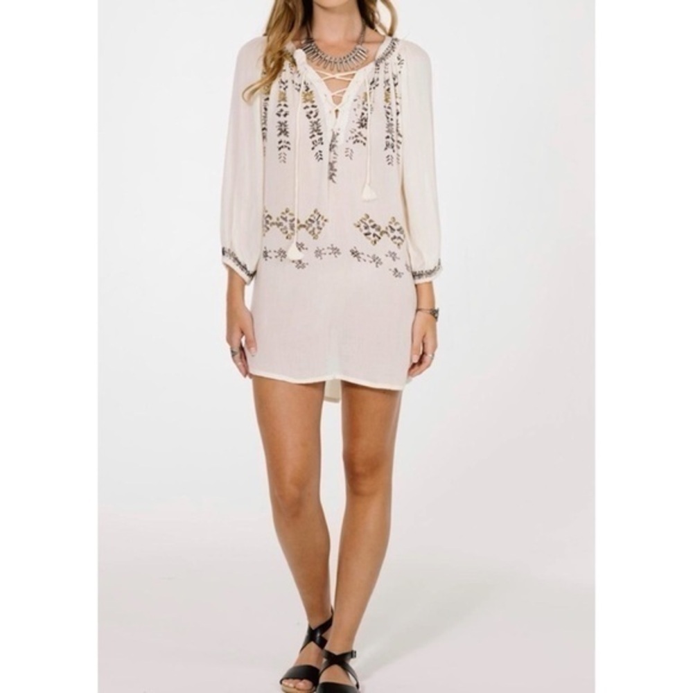 Raga Antalya blouse in sugar cookie, 100% rayon, NWT, size S